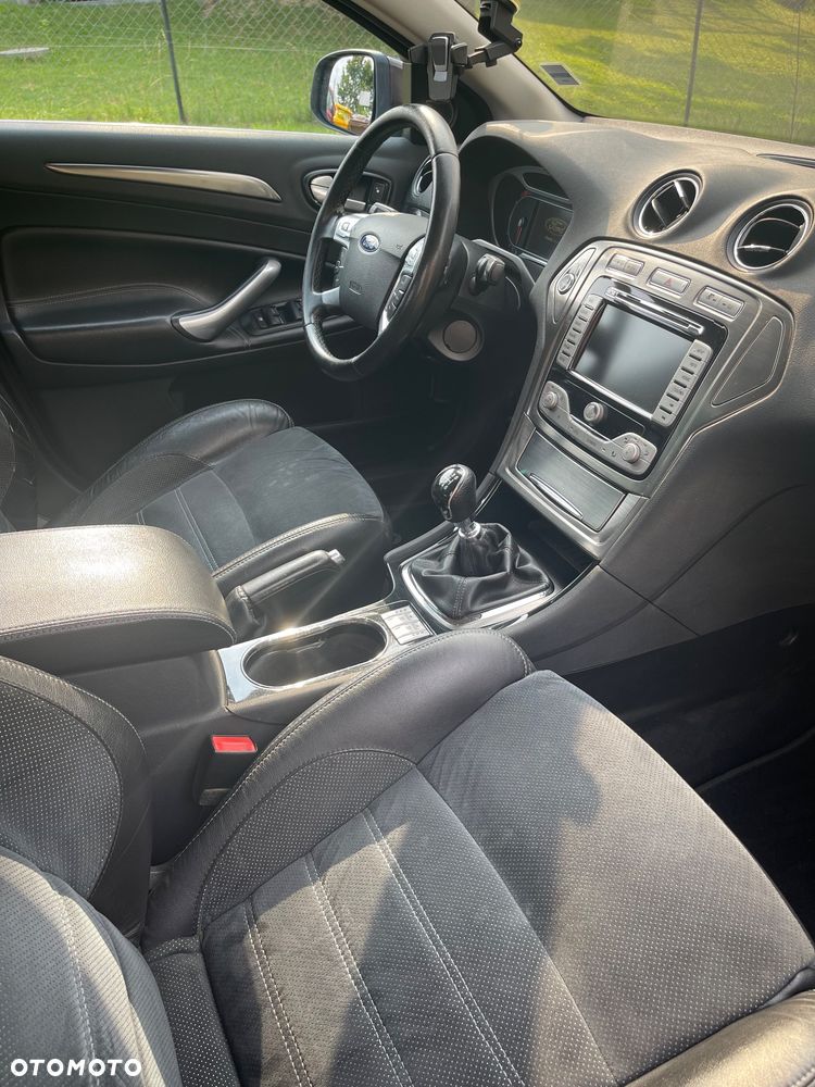 Ford Mondeo 2.0 TDCi Titanium S - 11