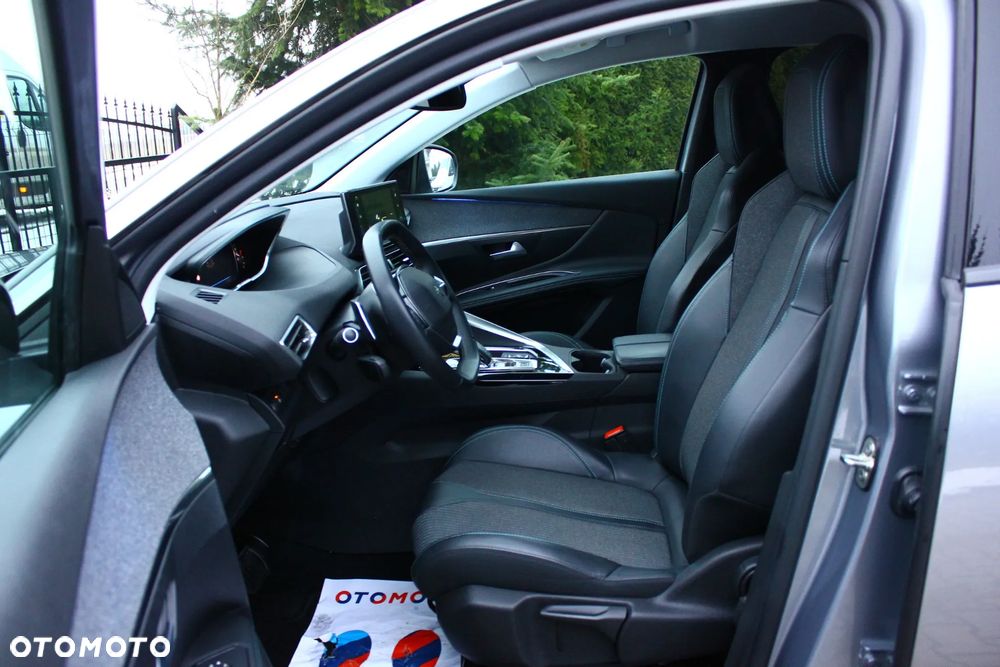 Peugeot 3008 BlueHDi 130 Stop & Start EAT8 Allure - 22