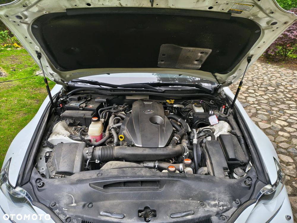 Lexus IS 200t F Sport - 15