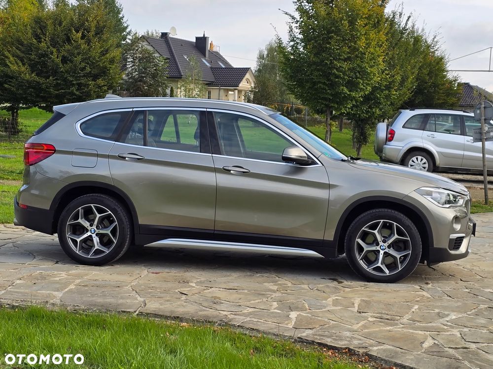 BMW X1 xDrive20d xLine sport - 14