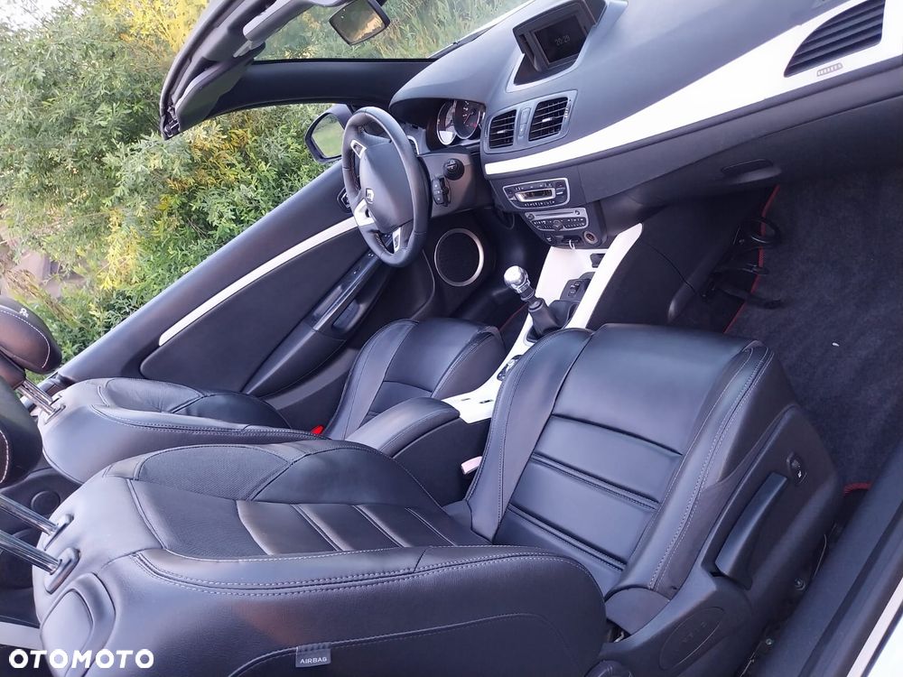 Renault Megane 1.5 dCi Energy Bose EU6 - 25