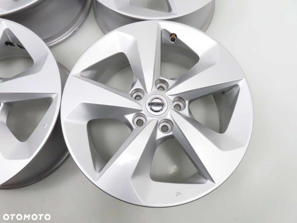 Alufelgi 17'' Nissan Qashqai II 5x114,3 7J ET40 - 7