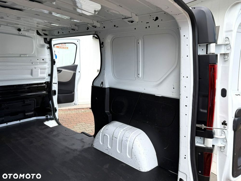 Renault Trafic - 29