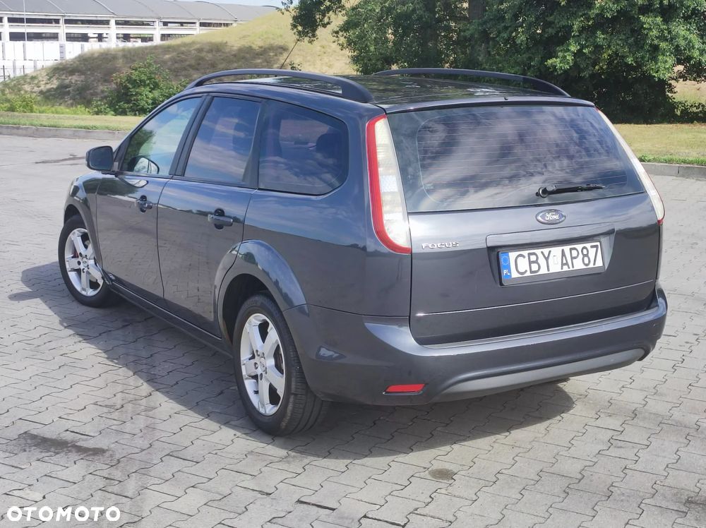 Ford Focus 1.6 Ti-VCT Trend - 9
