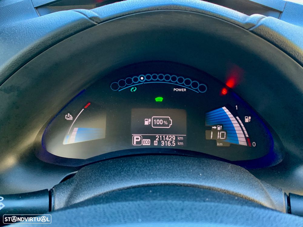 Nissan Leaf 24 kWh (c/ Bateria) Tekna - 8