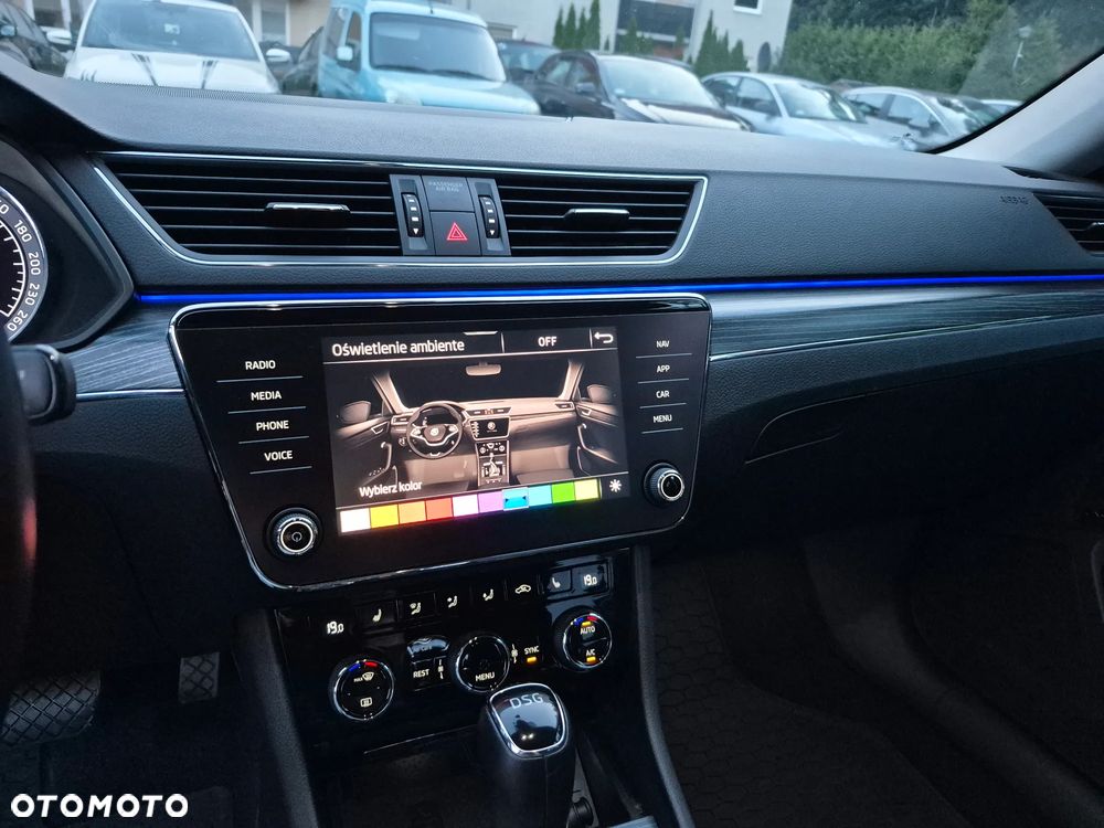 Skoda Superb 2.0 TSI DSG Style - 27