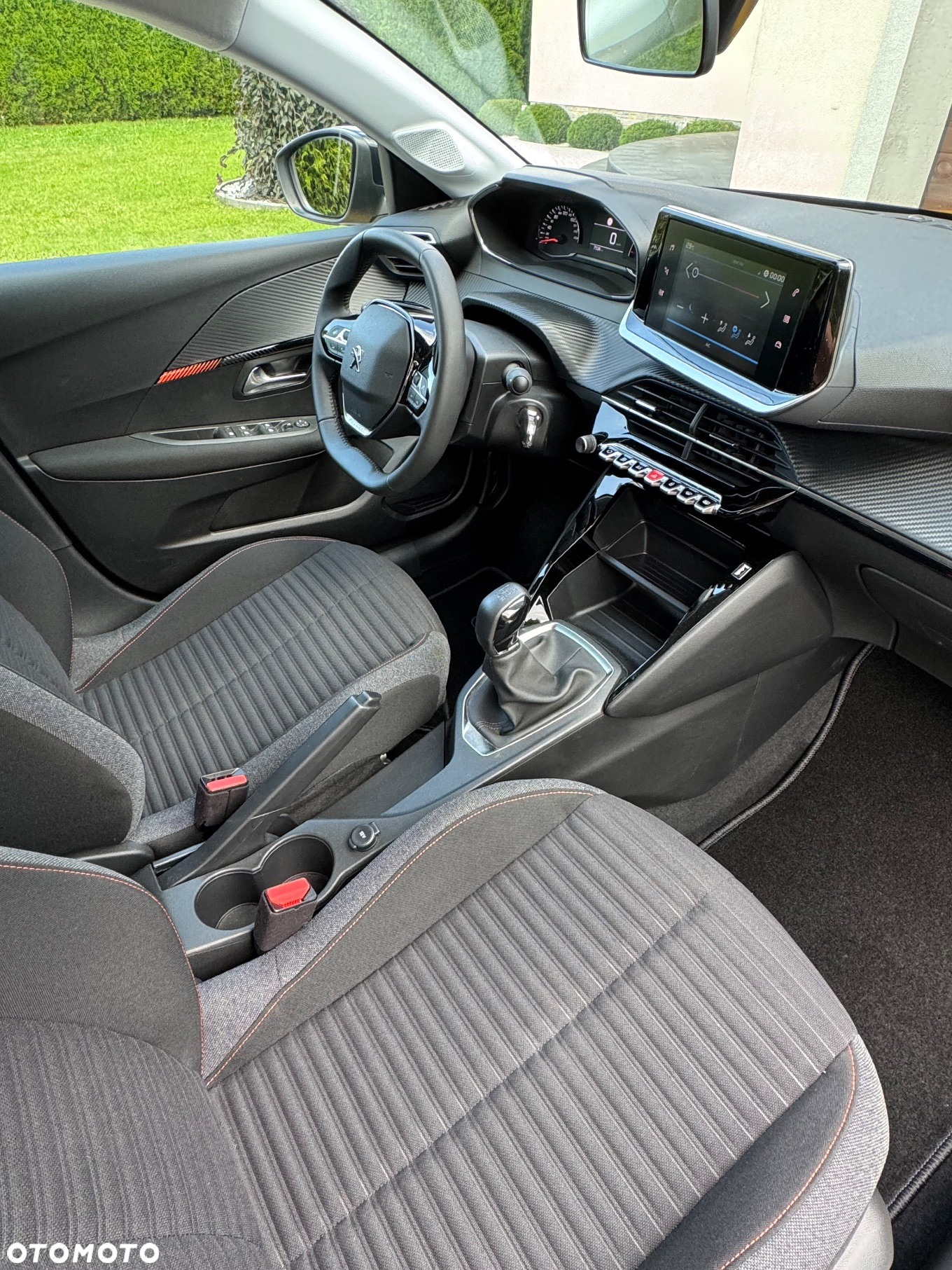 Peugeot 208 1.2 PureTech Style S&S - 9