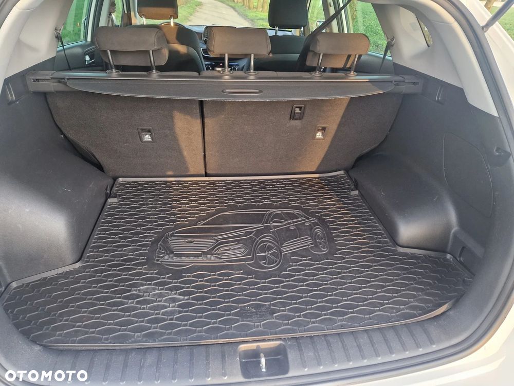 Hyundai Tucson 1.6 GDi Comfort 2WD - 13