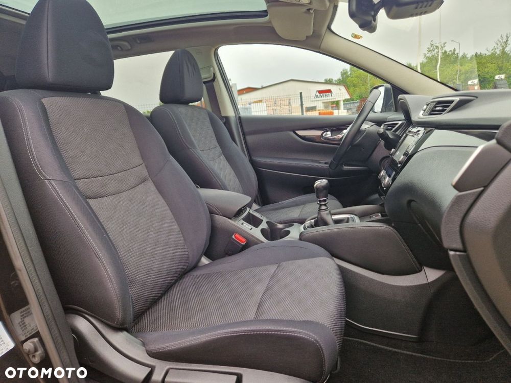 Nissan Qashqai 1.5 dCi Tekna - 24