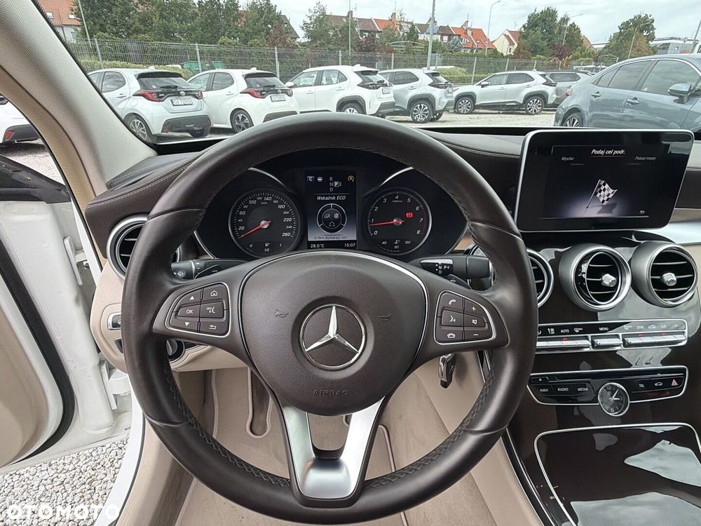 Mercedes-Benz Klasa C 200 7G-TRONIC - 16
