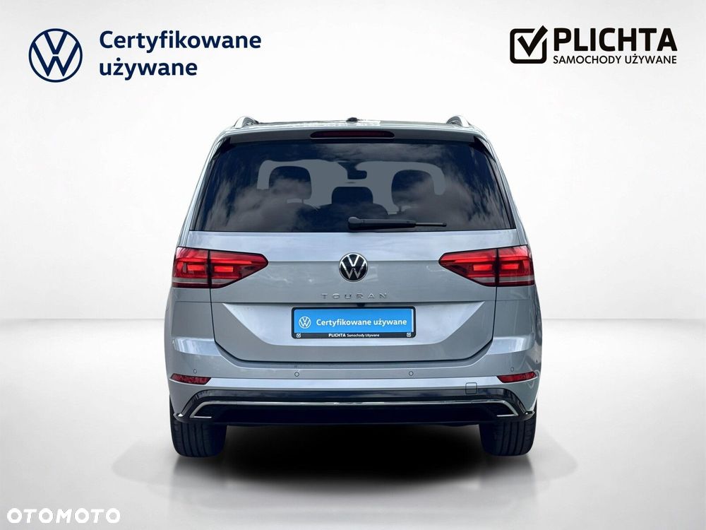 Volkswagen Touran - 8