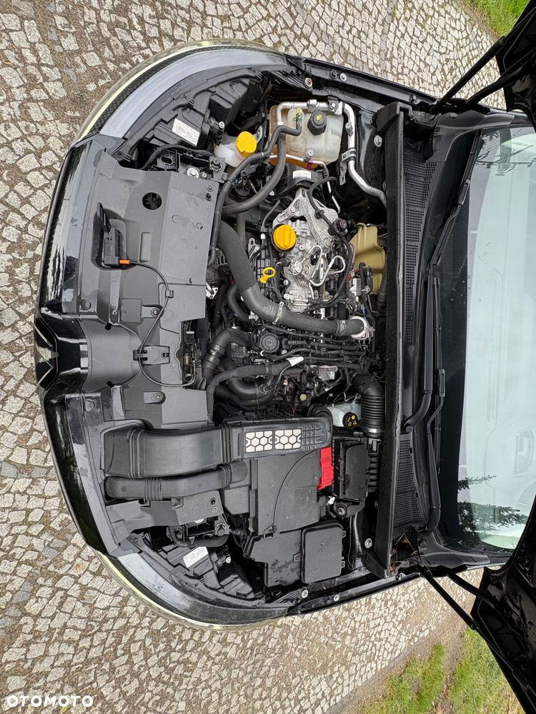 Renault Megane TCe 140 GPF EDC INTENS - 9