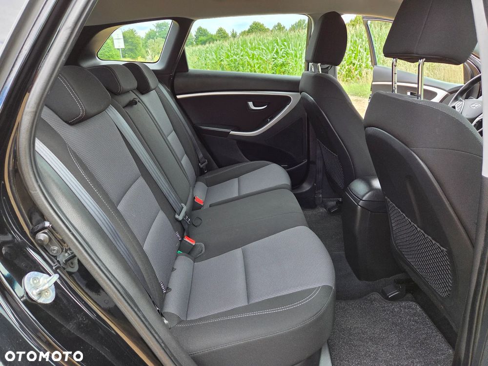 Hyundai i30 1.6 CRDi BlueDrive Comfort - 12