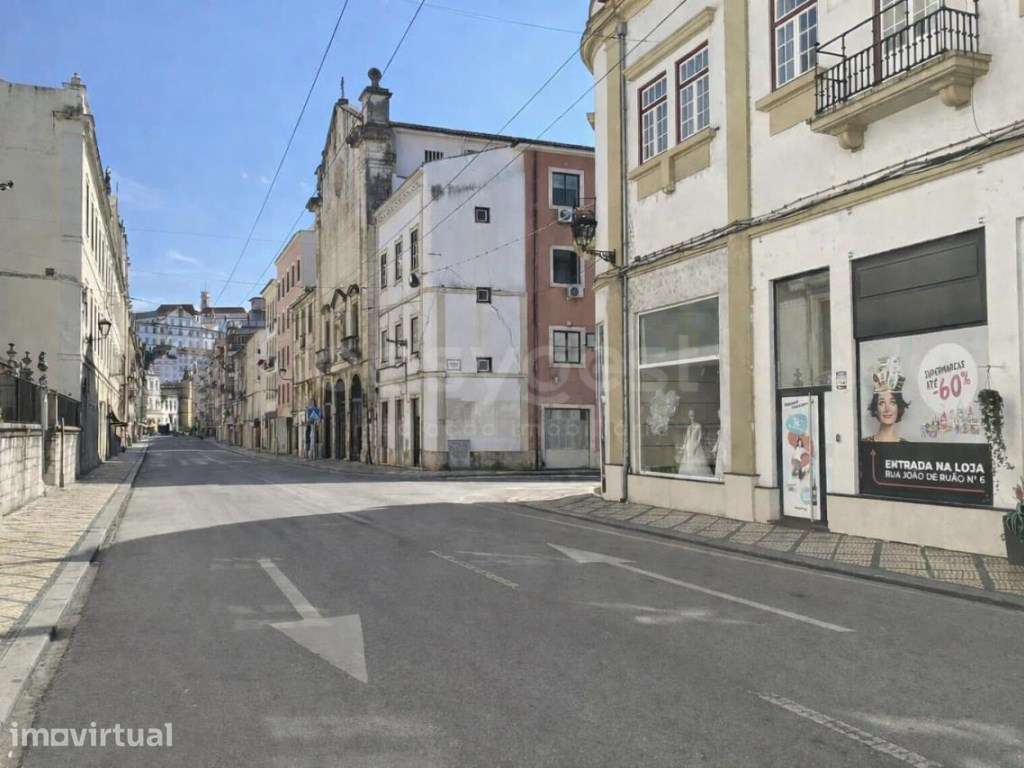 Edifício Exclusivo localizado no Centro Oportunidade Única no Coraç... - Grande imagem: 2/14