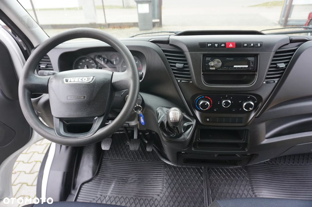 Iveco Daily 35S12 - 27