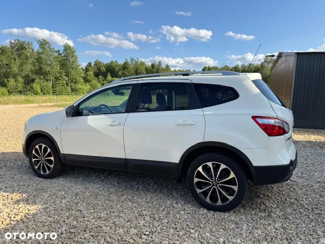 Nissan Qashqai+2 - 17