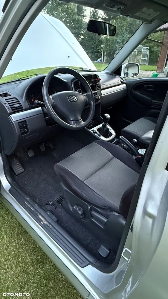 Suzuki Grand Vitara - 9