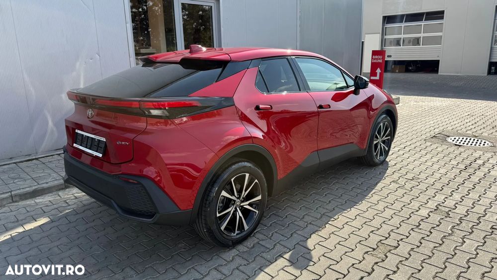 Toyota C-HR - 8