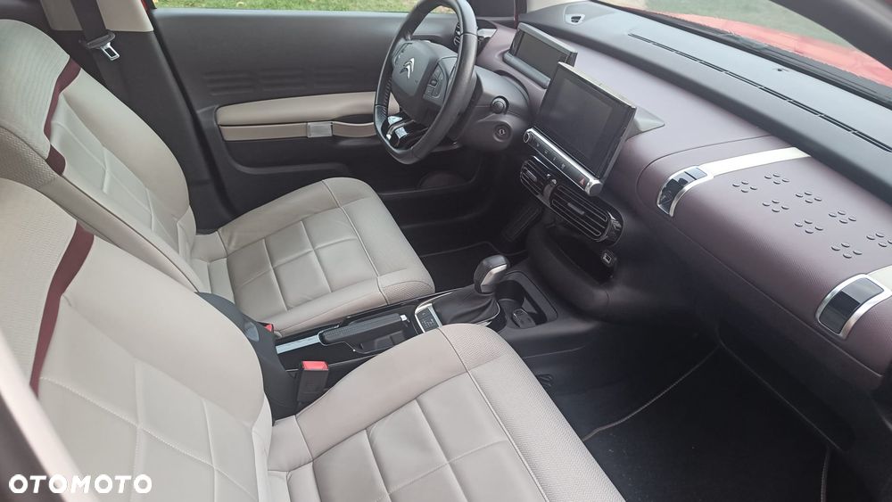 Citroën C4 Cactus 1.2 PureTech Shine S&S EAT6 - 18
