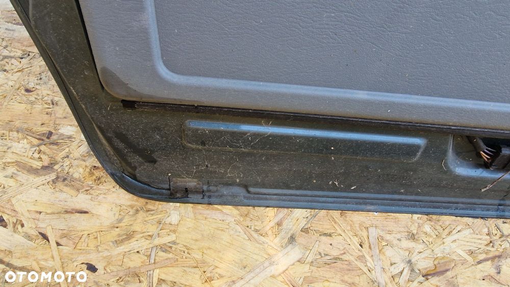 CHRYSLER VOYAGER DRZWI TYŁ TYLNE LEWE LEWA KOD LAK. - 7