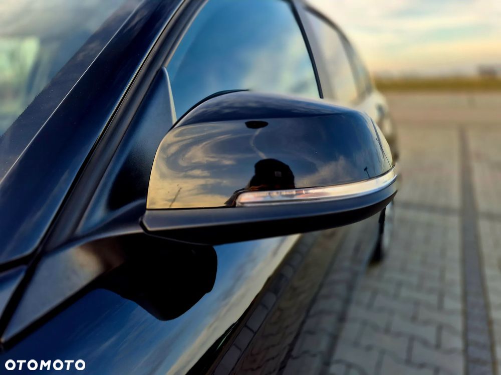 BMW Seria 1 118d Sport Line - 16