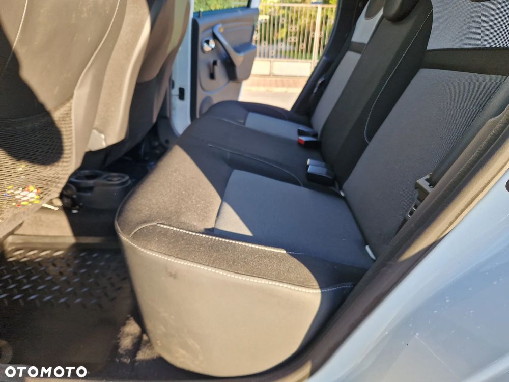 Dacia Duster 1.6 SCe Outdoor 4x4 S&S - 17