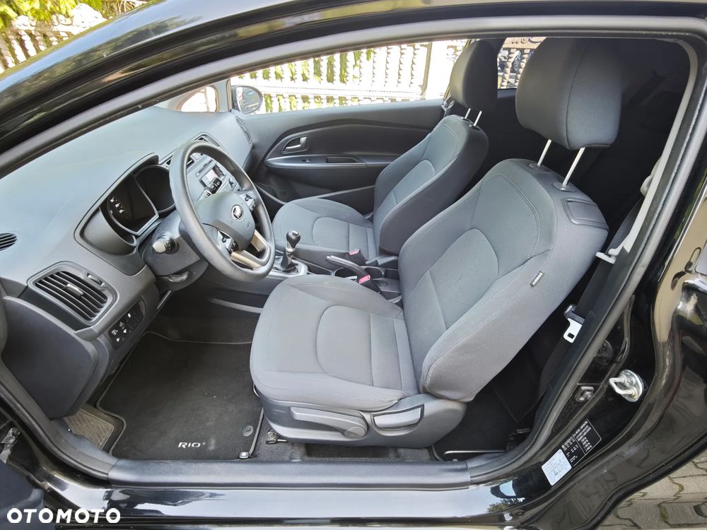 Kia Rio 1.4 Spirit - 23