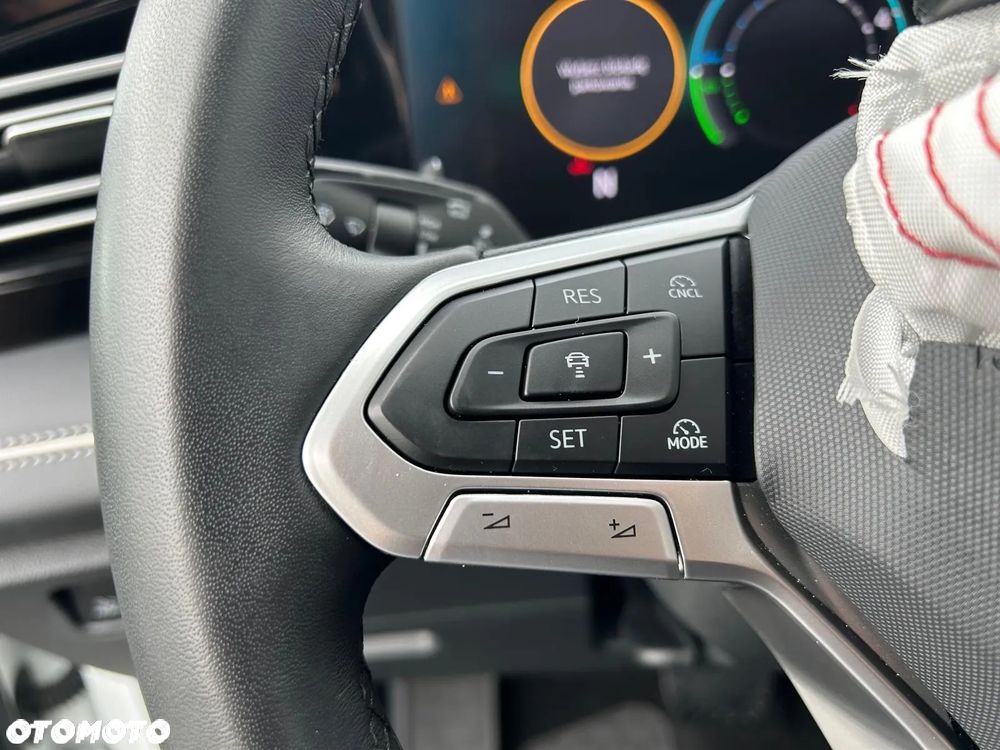 Volkswagen Tiguan 1.5 eHybrid PHEV 150kW Elegance DSG - 18