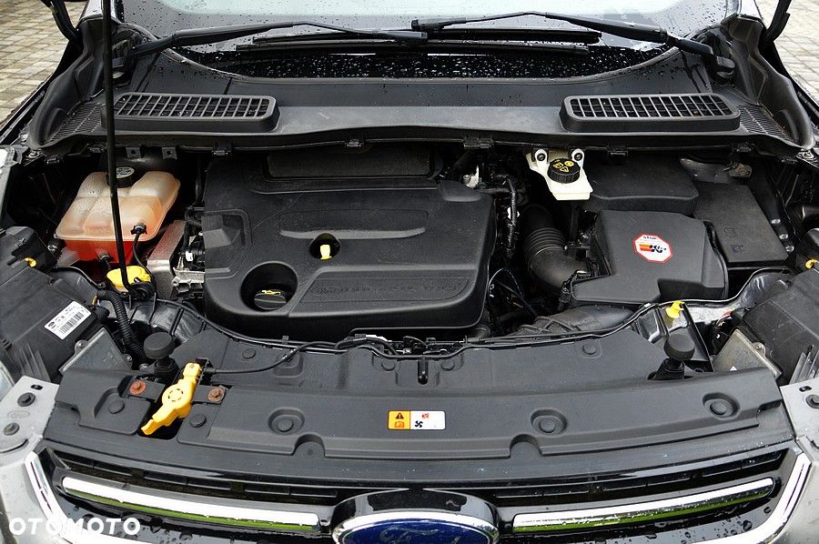 Ford Kuga 2.0 TDCi Individual MPS6 - 38