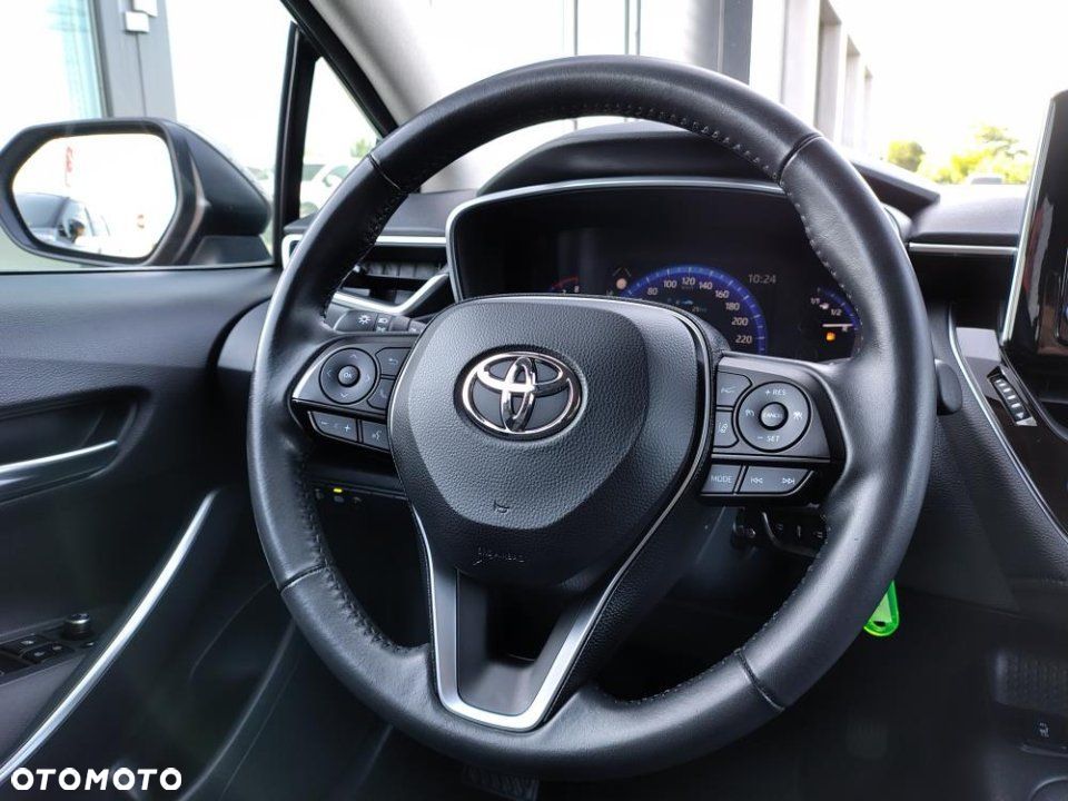 Toyota Corolla - 13