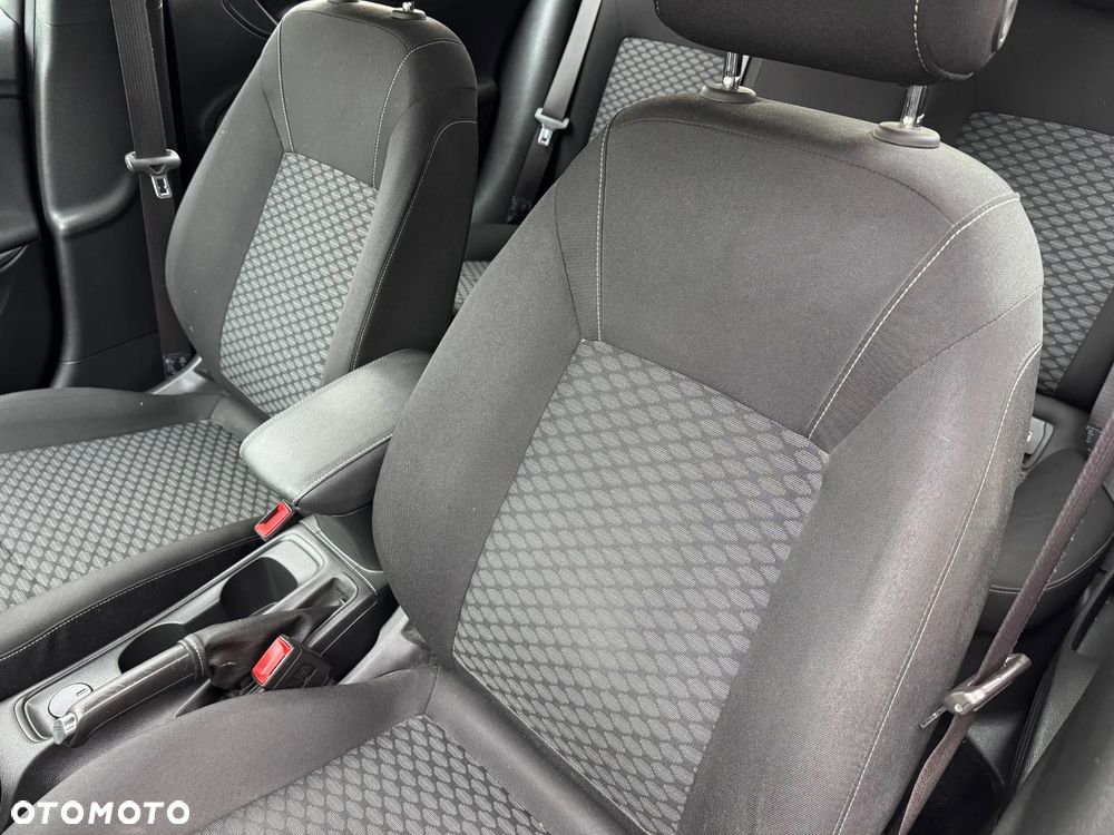 Opel Astra V 1.2 T Edition S&S - 13