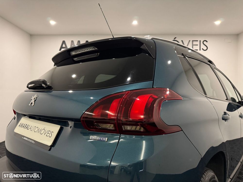 Peugeot 2008 1.6 BlueHDi Style - 26