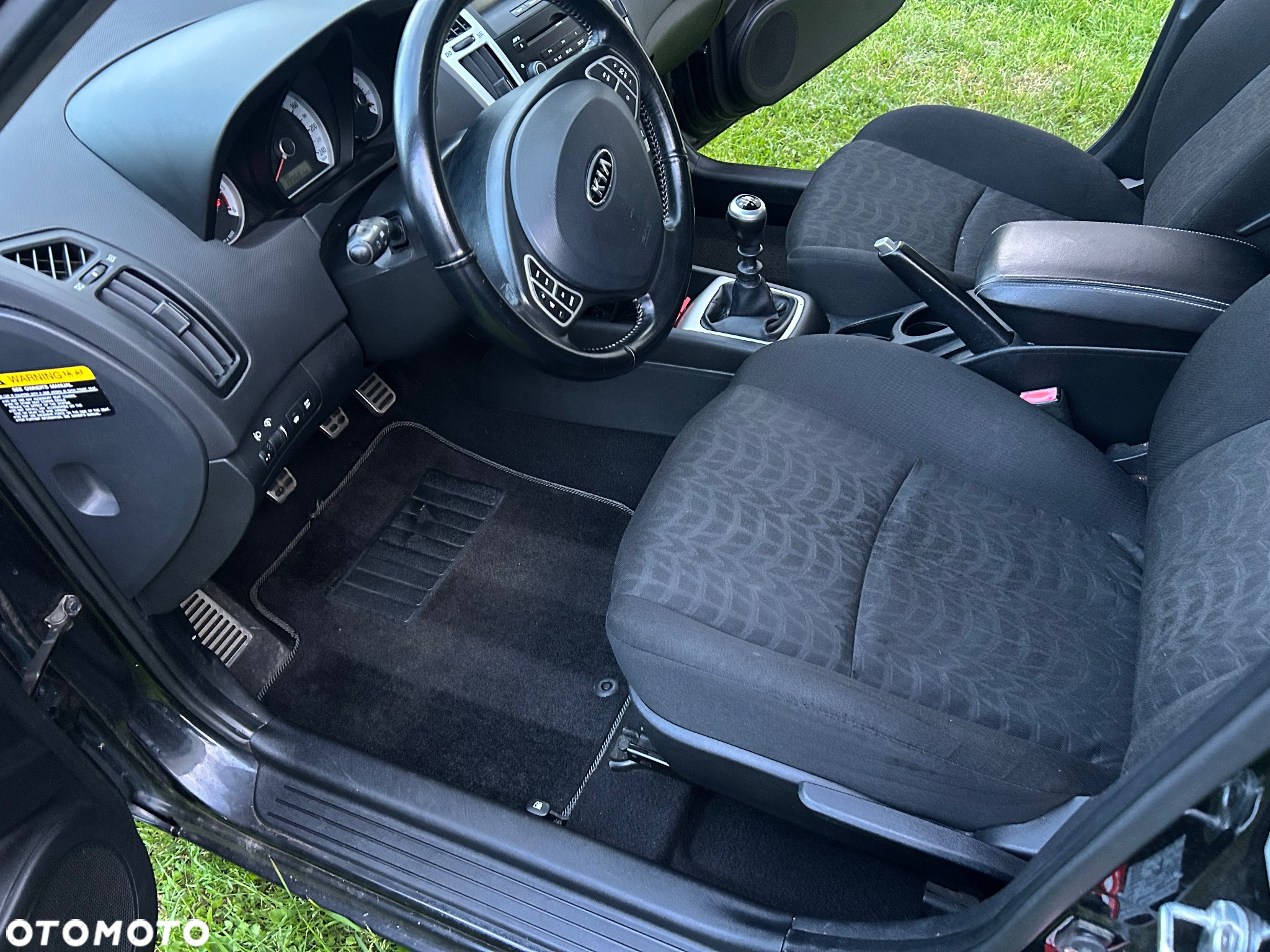 Kia Ceed - 12