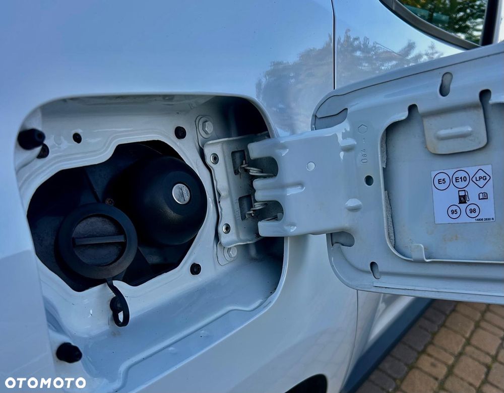 Dacia Duster TCe 100 2WD Essential - 25