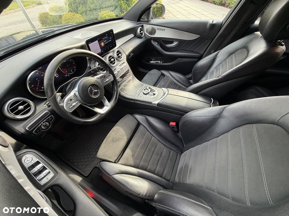 Mercedes-Benz Klasa C 160 9G-TRONIC AMG Line - 5