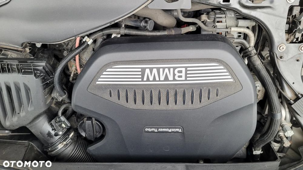 BMW Seria 2 218d Advantage - 11