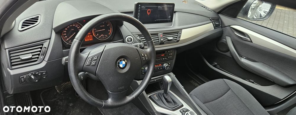 BMW X1 sDrive18d Sport Line - 26