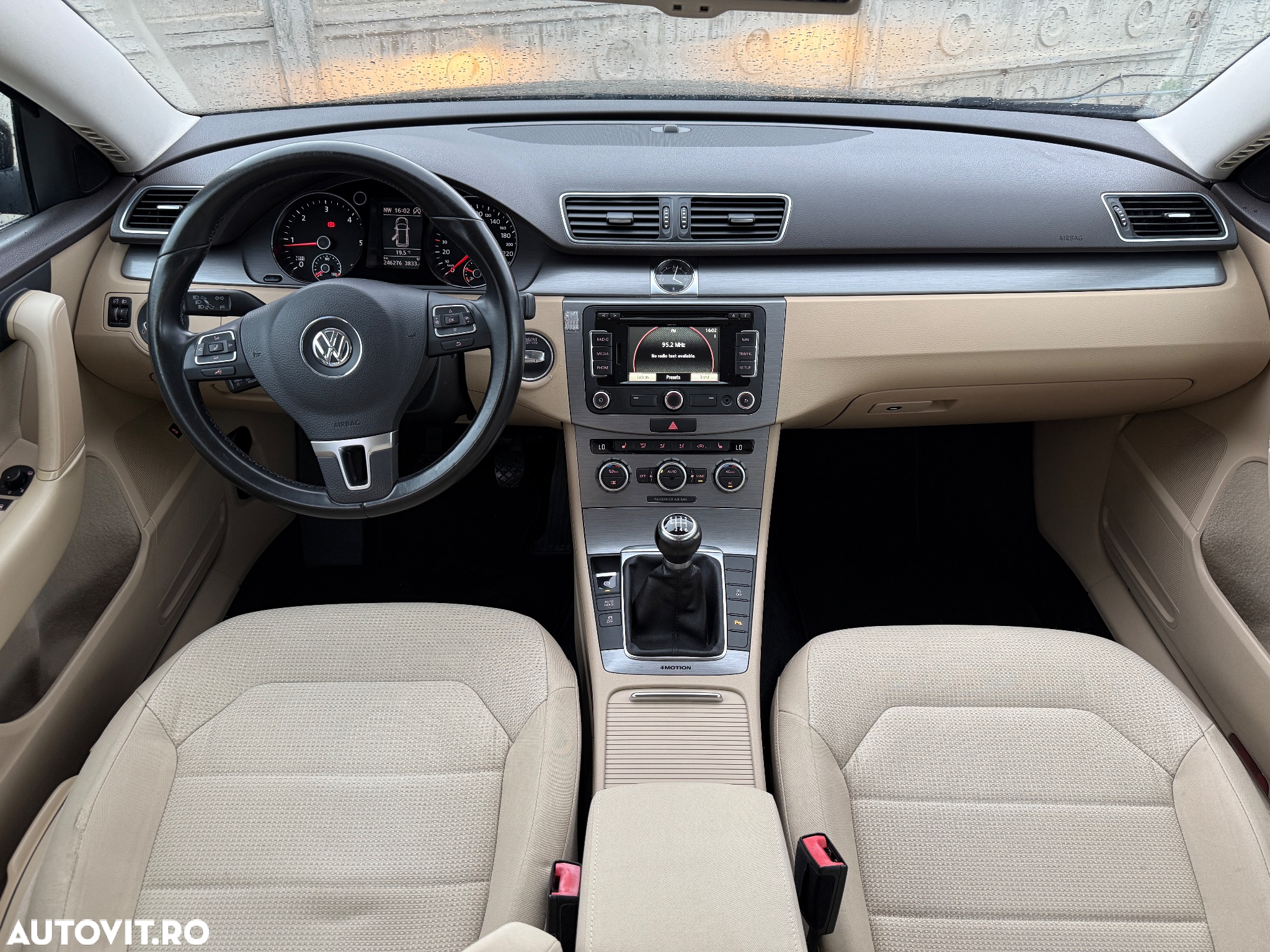 Volkswagen Passat Variant 2.0 TDI 4Motion BlueMotion Technology Business Edition - 5