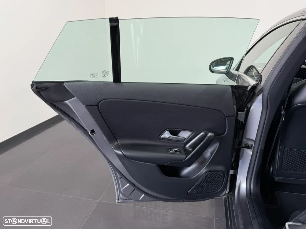 Mercedes-Benz CLA 250 e Shooting Brake Progressive - 40