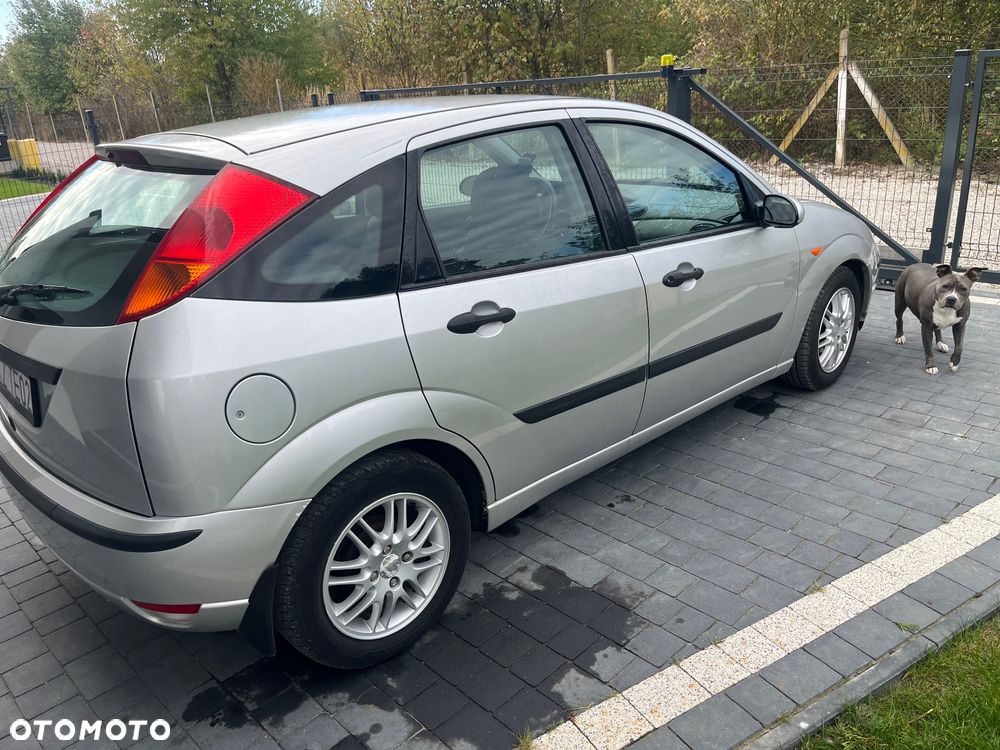 Ford Focus 1.6 Comfort - 2