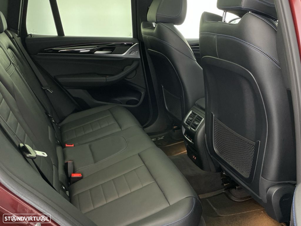 BMW iX3 M Sport Impressive - 25