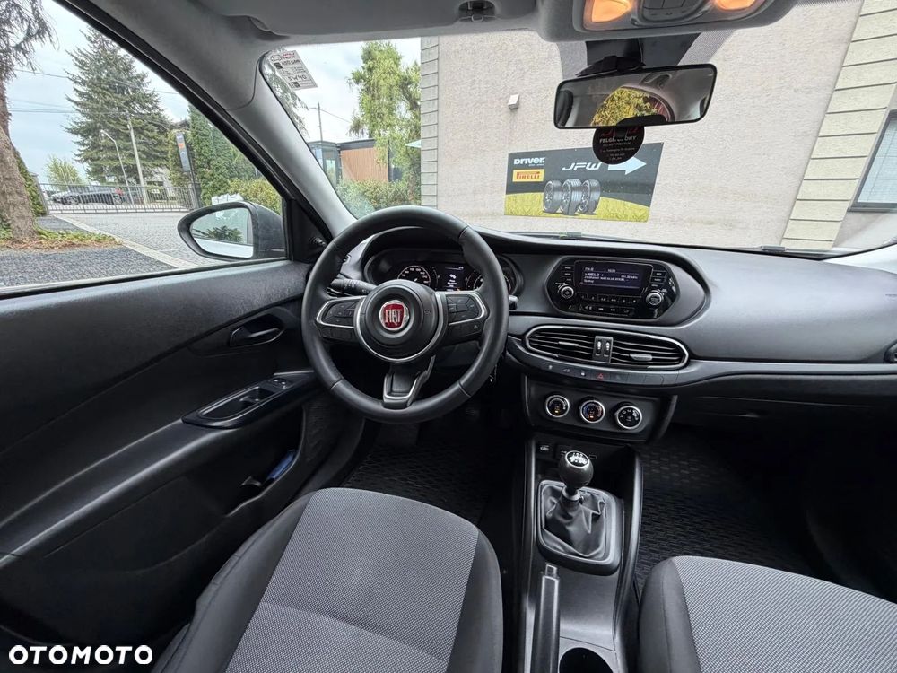 Fiat Tipo 1.4 16v Easy EU6d - 24