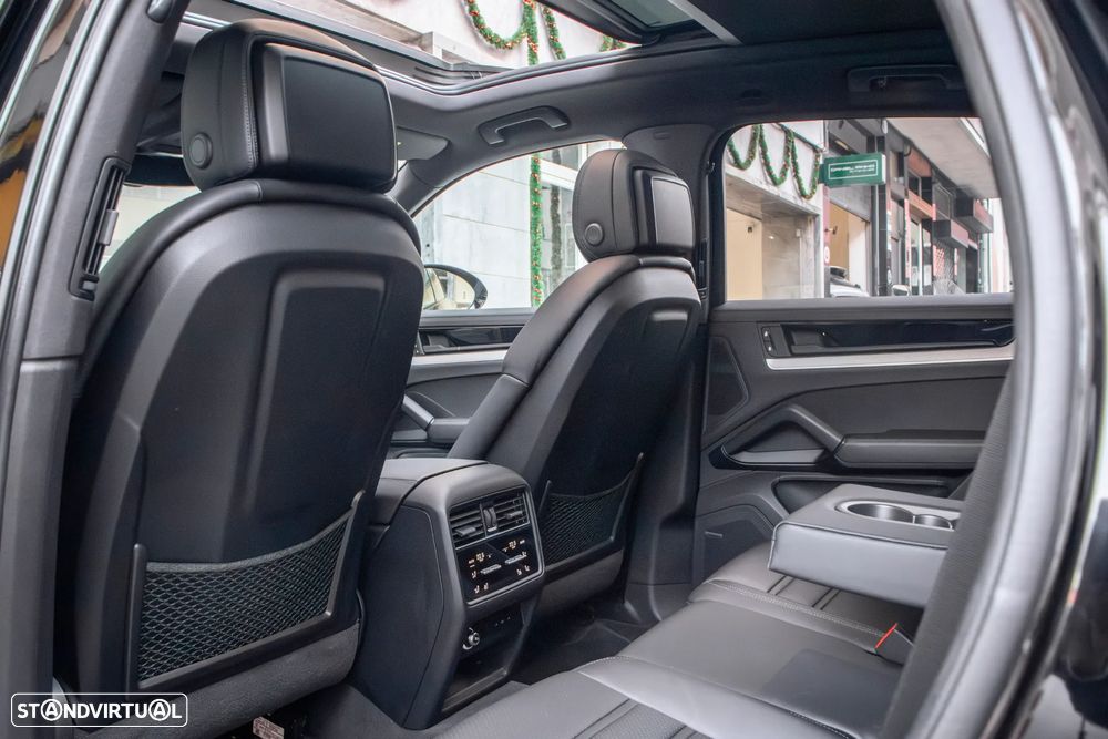 Porsche Cayenne E-Hybrid - 39