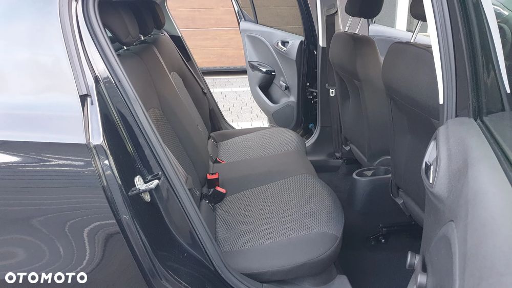 Opel Corsa 1.4 Cosmo - 22