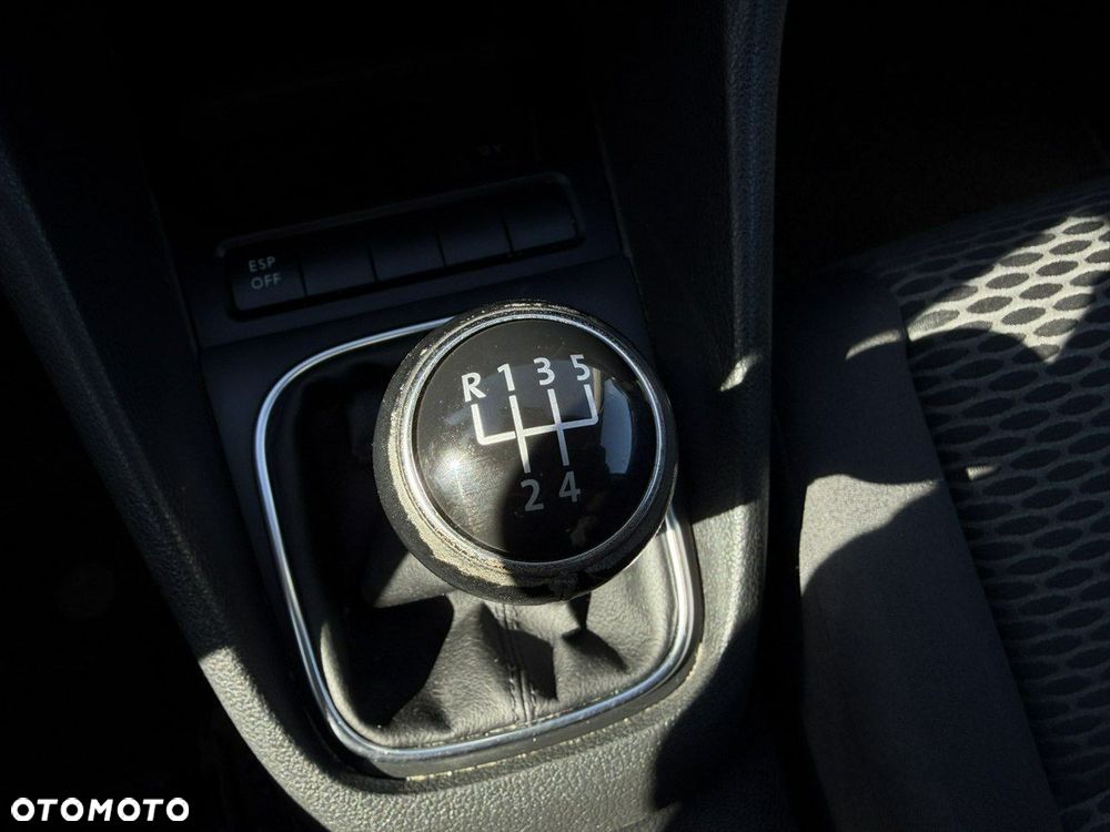 Volkswagen Golf - 19