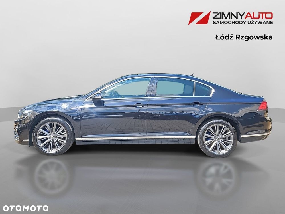 Volkswagen Passat - 10