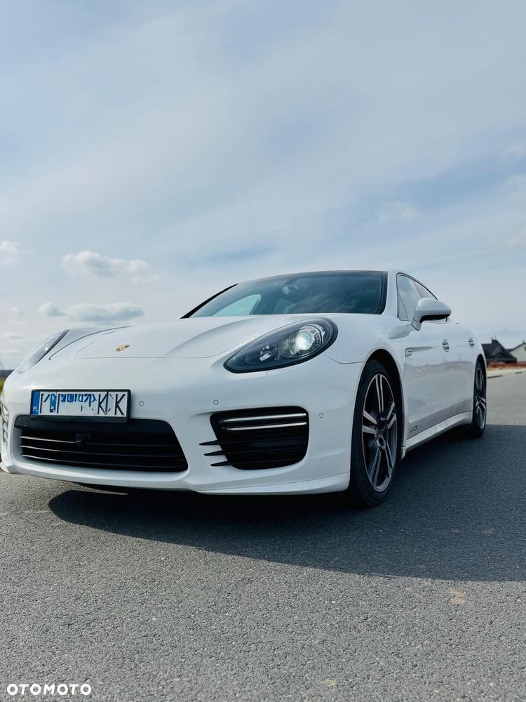 Porsche Panamera - 2