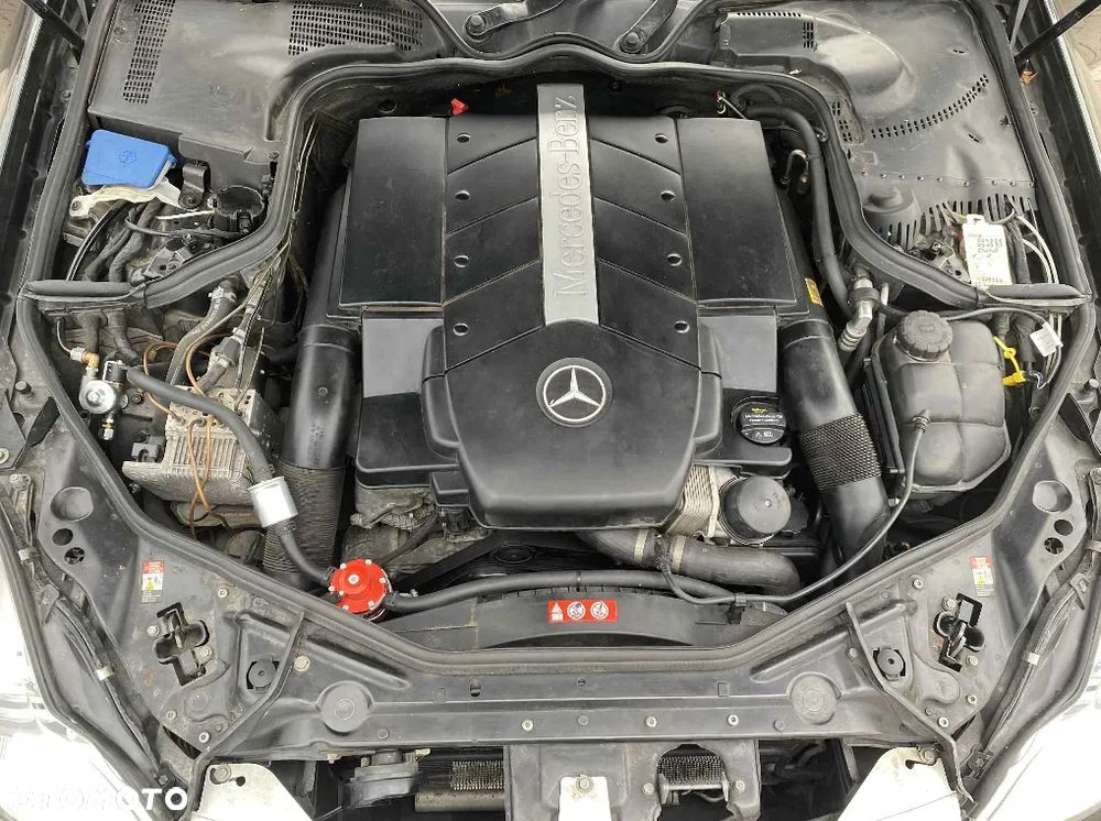 Mercedes-Benz CLS 500 - 33