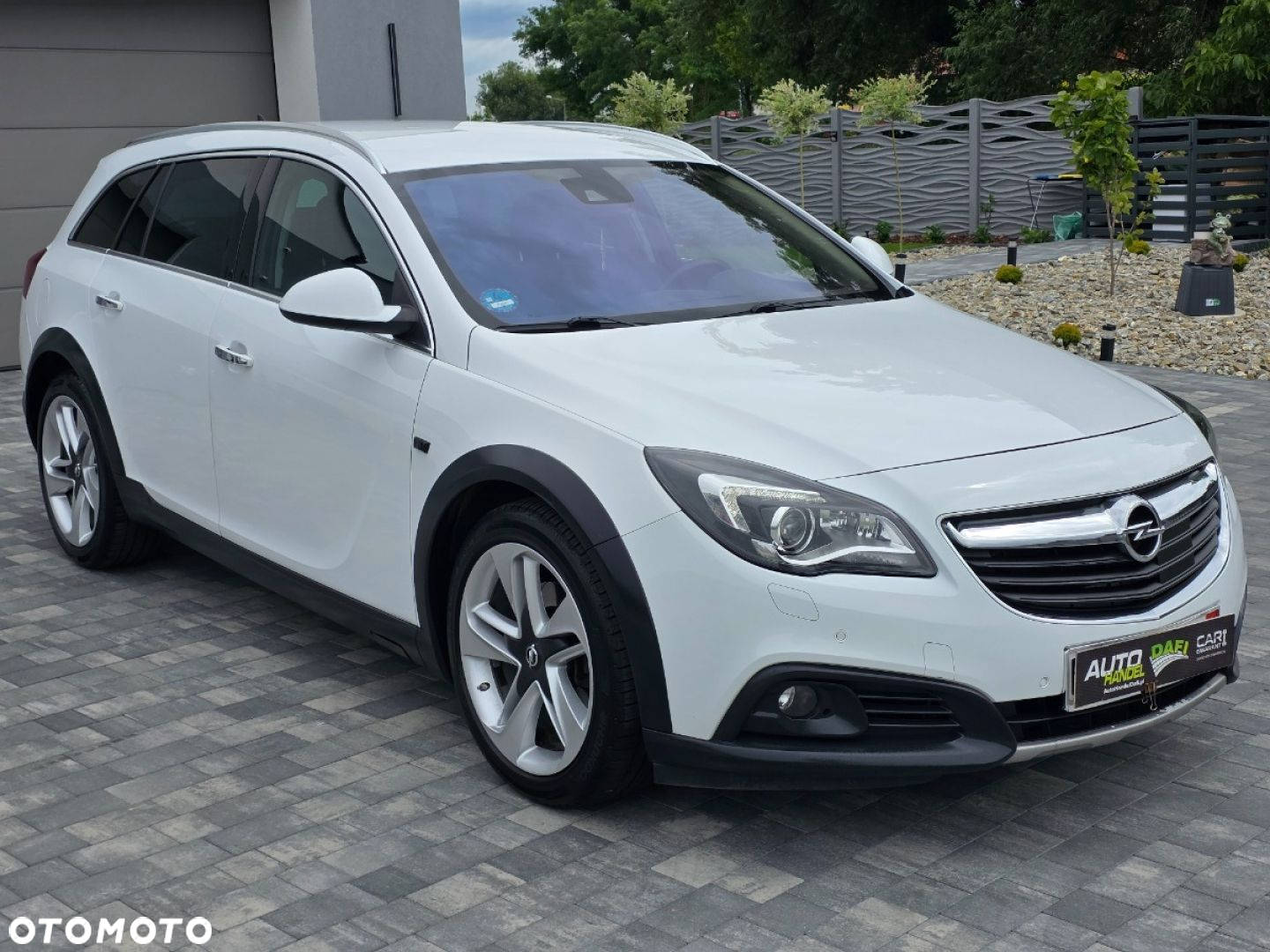 Opel Insignia - 39