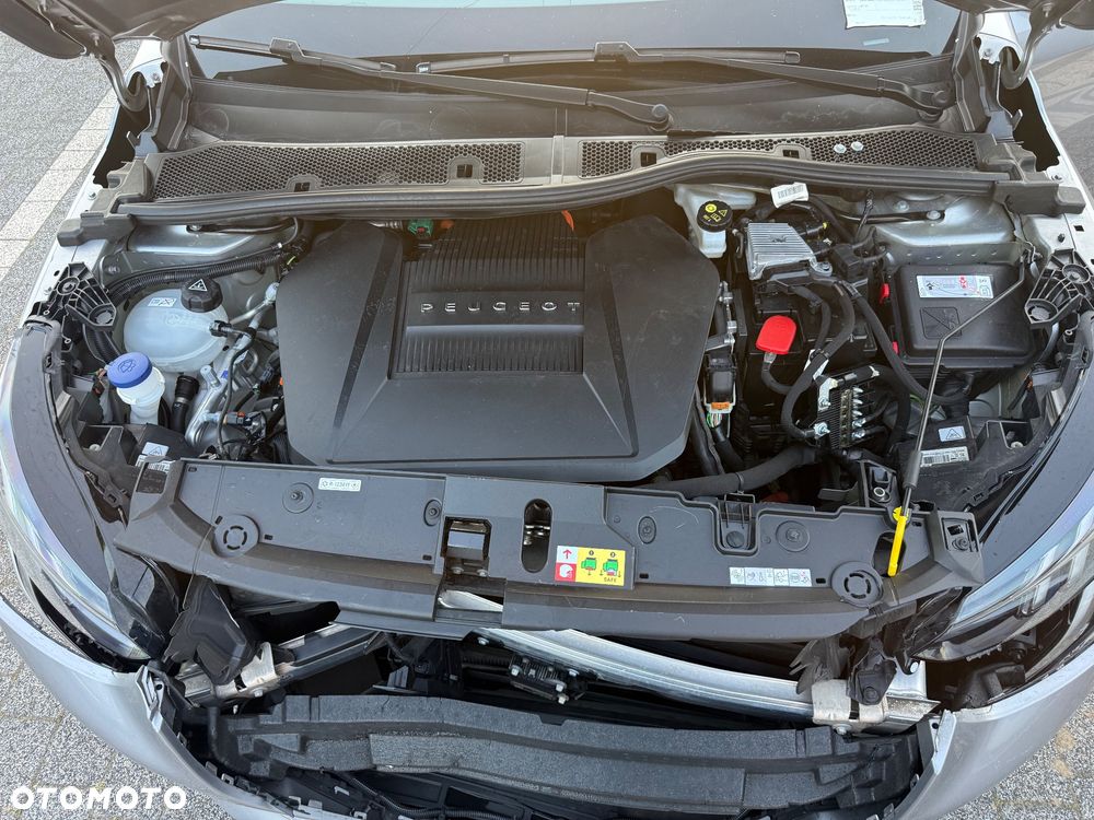 Peugeot 208 GT - 16
